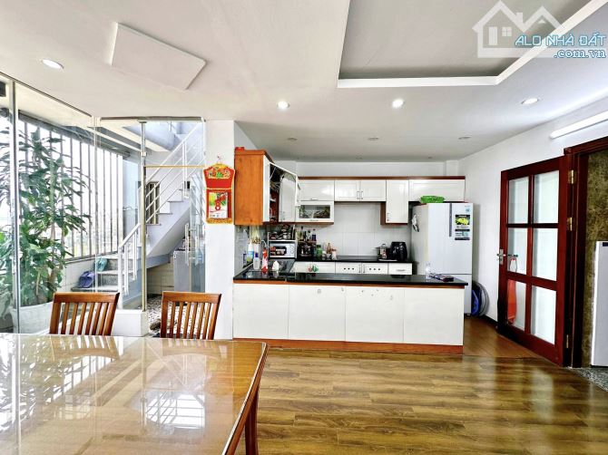 CHỈ NHỈNH 27 TỶ CÓ NGAY TÒA VĂN PHÒNG 9 TẦNG PHÂN LÔ NGUYỄN XIỂN 52m MẶT TIỀN 5.1m - 3