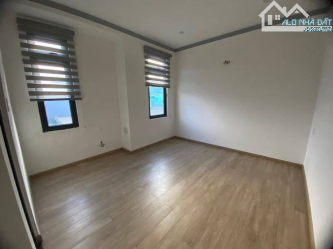 NHÀ ĐẸP TRUNG TÂM GIÁ 6,8 TỶ HẺM NGUYỄN SIÊU PHƯỜNG 7 ĐÀ LẠT - 3