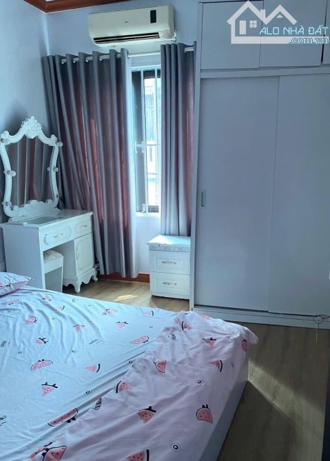 Cho thuê nhà ngay đầu phố Bắc Cầu, Long Biên 33m, 2 tầng, 2 PN, full NT, Ô TÔ, KD - 3