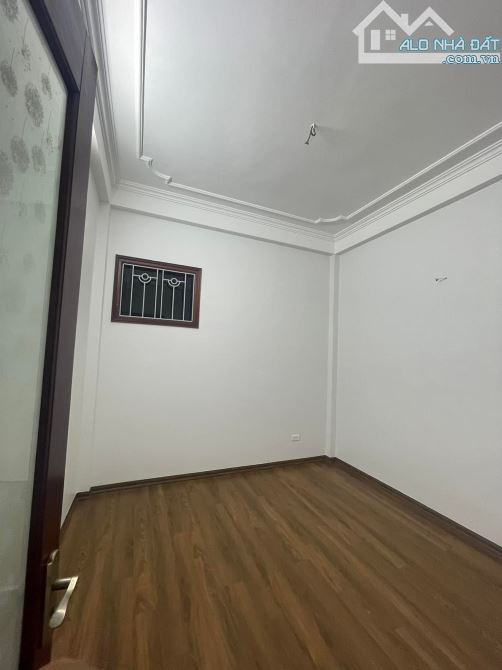 BÁN NHÀ HOÀNG HOA THÁM NGÕ BA GÁC TRÁNH ĐỖ 42m 4T 7.6 Tỉ. - 3