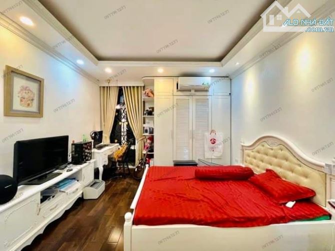 BÁN NHÀ PHÂN LÔ QUÂN ĐỘI 58m2 - MẶT TIỀN 5M - 7T THANG MÁY - 2 Ô TÔ TRÁNH - 3