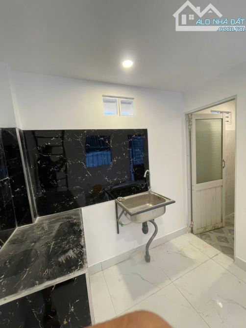 Bán nhà dãy trọ hẻm Lê Hồng Phong, Phước Hải  - đường oto - 3