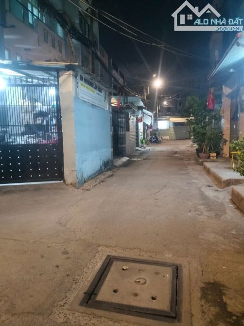 Hot! Bán nhà hẻm xe hơi Hoàng Bật Đạt, Tân Bình – nhà bao đẹp như hình, chỉ 7.8 Tỷ! - 3