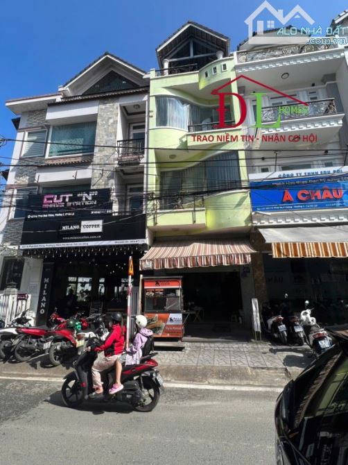 Bán nhà  mặt tiền Tô Ngọc Vân P2 Đà Lạt vị trí kinh doanh đắc địa - 3