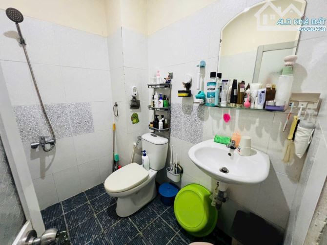 Ô TÔ NGỦ TRONG NHÀ – TRUNG TÂM BÌNH THẠNH – HẺM TRẢI NHỰA 6M – 5 TẦNG - 6.8 TỶ - 3