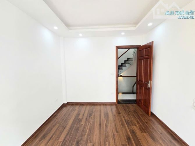 Bán nhà Lưu Phái mới Koong full nội thất 45m 6 t thang máy 15m ô tô tránh giá 7.9 tỷ - 3