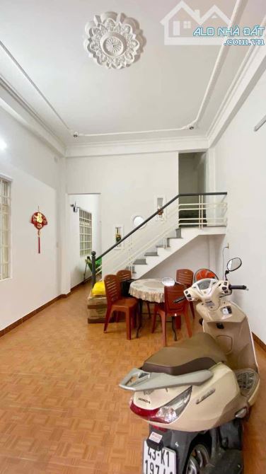SỤP HẦM- NHÀ 2 TẦNG -GẦN CHỢ THANH KHÊ- TP ĐÀ NẴNG- DT 90M2-GIÁ CHỈ NHỈNH 5TỶ - 3
