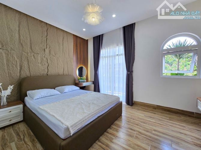 SIÊU PHẨM VILLA 4 TẦNG CÓ HỒ BƠI – CÁCH BIỂN MỸ KHÊ 500M!  Cần bán gấp căn villa trung tâm - 3