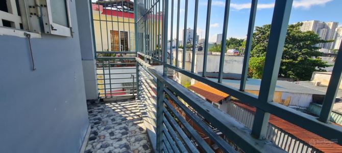 BÁN NHÀ DƯƠNG BÁ TRẠC QUẬN 8 ,KHU SẦM UẤT BẬC NHẤT - 50M2 X3 TẦNG- 5PN - NHỈNH 4 TỶ. - 3