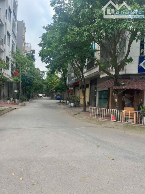 BÁN 5 MẢNH ĐẤT PHÂN LÔ VỈA HÈ TRUNG TÂM HÀ ĐÔNG XÂY ĐƯỢC 7 TẦNG T.May GIÁ CHỈ TỪ HƠN 9 TỶ - 3