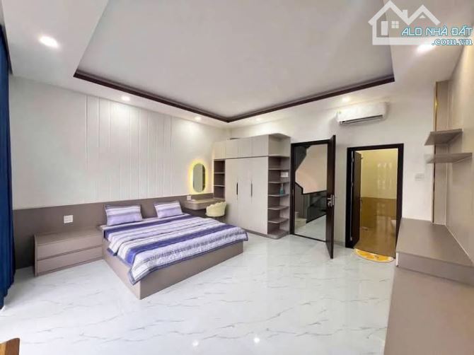 +Nhà Lê Trọng TấnTX 6 Tầng  _DT85/90m2 5TẦNG  _Giá 18.35 tỷ  n - 3