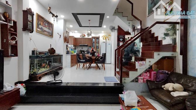 💥 Chính chủ cần bán nhà định cư bên Mỹ 🏡 Địa chỉ:  Đs 28 phường6, Gò Vấp. - 3