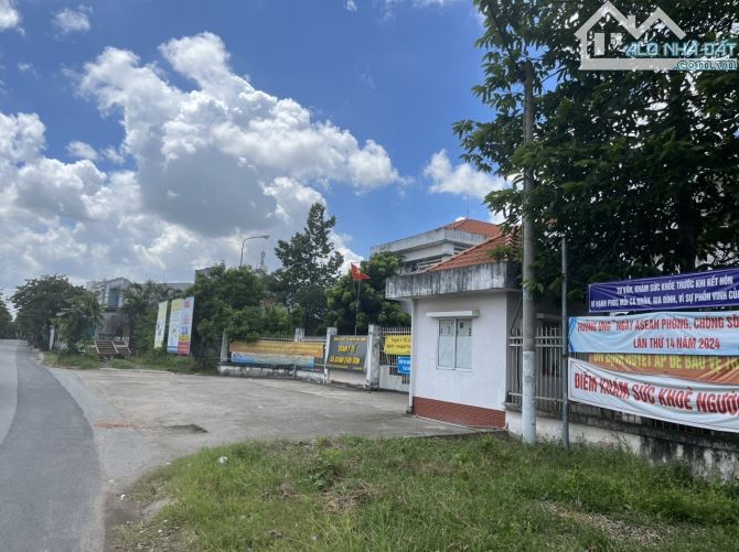 CẦN BÁN GẤP–GIẢM SỐC 4 TỶ-GIÁ MỚI 19TỶ- 750M2 NGANG 12M-ĐẤT MẶT TIỀN LÊ THỊ KIM, HÓC MÔN - 3