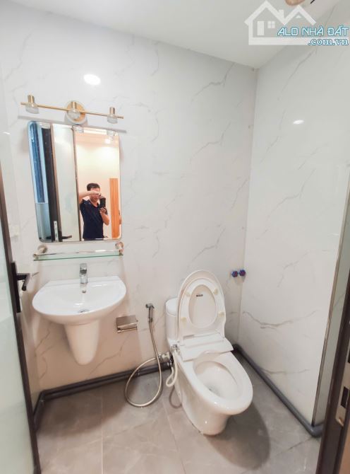 Cho thuê phòng khép kín tại Đường Hùng Vương,Hồng Bàng,Hải Phòng diện tích 28m2 giá 3,8 Tr - 3