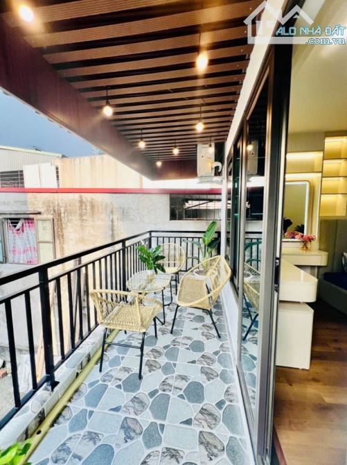 NH.À HOÀNG MAI TẶNG FULL NỘI THẤT - THIẾT KẾ HIỆN ĐẠI - CÔNG NĂNG ĐẦY ĐỦ - FULL TIỆN ÍCH - 3