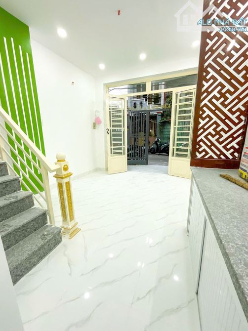 Bán nhà Tân hoà đông - Quận 6 - hẻm oto - 2 tầng mới đẹp chỉ hơn 2 tỷ - 3