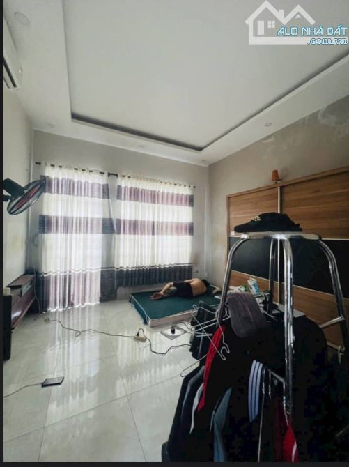 Hạ giá bán gấp căn nhà đẹp kiên cố trung tâm F9 GV, từ 5ty200 còn 4ty450 - 3