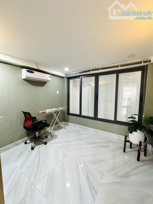 HẺM XE HƠI 7 CHỖ THÔNG - 5 TẦNG BTCT - SÁT MẶT TIỀN - NHỈNH 5T.Ỷ - BÙI QUANG LÀ, PHƯỜNG 12 - 3