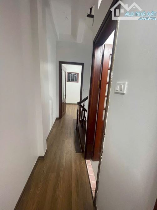 BÁN NHÀ Ngõ Hoàng Hoa Thám, Ba Đình Gần Phố DT 42m, 4 Tầng, MT 3,4m, 🧧 G.Ía 7,6 tỷ - 3