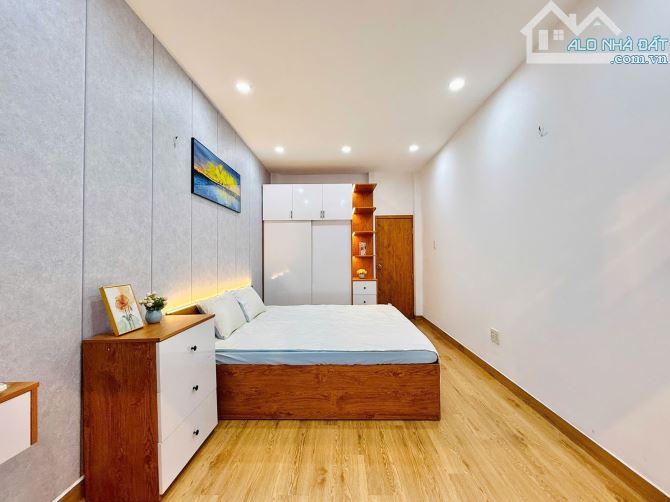 HÓT BÁN NHÀ ĐẸP GÒ VẤP 46M2 3 TẦNG 4 PHÒNG ĐƯỜNG Ô TÔ 5M CHỈ 5,8 TỶ - 3