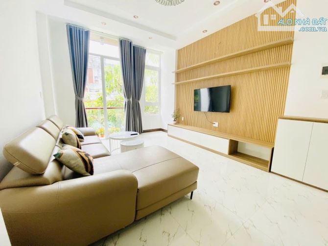 Bán nhà 3 tầng MT Huỳnh Lý - Hải Châu cách sông Hàn 100m đầy đủ nội thất - 3