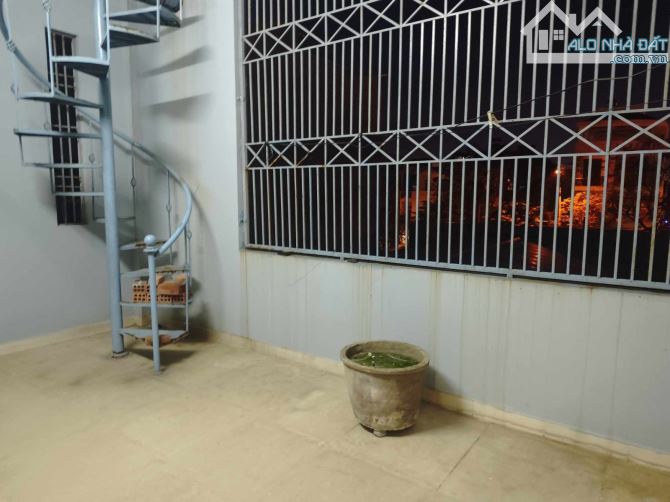 Bán nhà mặt đường Bàu Tràm Trung, Khuê Trung, Cẩm Lệ, DT 125m2, 3 tầng, 6,8 tỷ. - 3