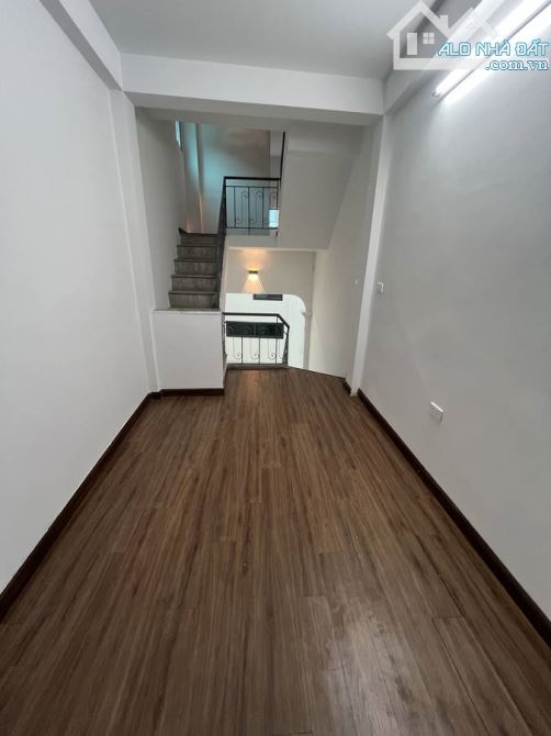 HIẾM MẶT NGÕ THÔNG OTO QUA - KINH DOANH - 6.25 TỶ - 3