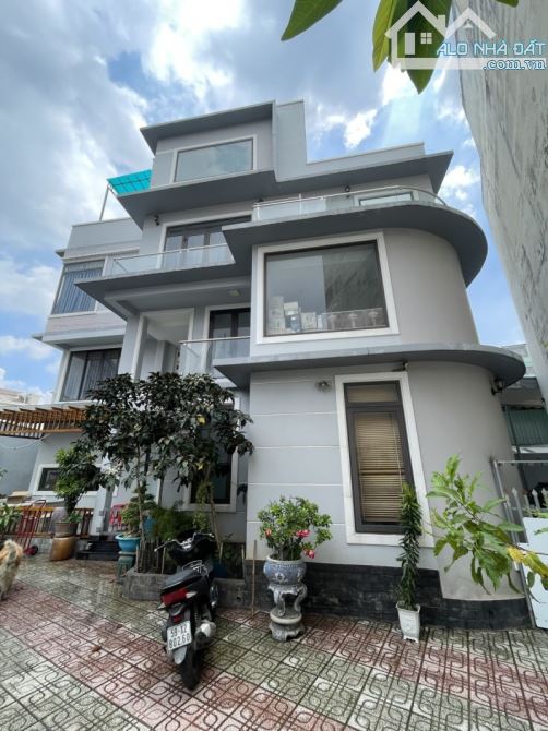 Mặt Tiền 780m² Lê Văn Việt – Thủ Đức – Giá 202 Tỷ – Đang Cho Bank  Thuê 200 Triệu/Tháng - 3