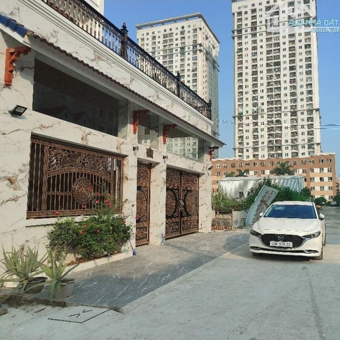 Đất liền kề Trạm Trôi sát quốc lộ 32, phân lô vỉa hè 2.5m đường 8m 100m2 mặt tiền 5m 10 tỷ - 3