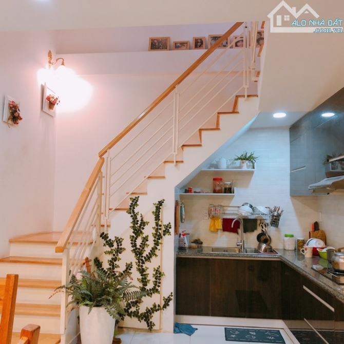 TỔ ẤM CHO GIA ĐÌNH 3 THẾ HỆ! 93M2 - NGANG KHỦNG 11M - NHÀ Ở NGAY NGUYỄN VĂN ĐẬU - 10,5 TỶ - 3