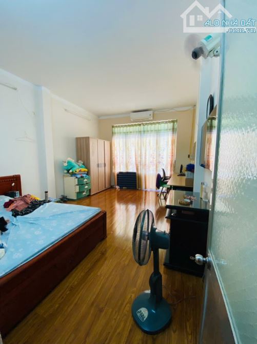 Bán nhà 4 tầng vị trí đẹp đường oto,thông  Đi bộ ra biển Hòn Chồng 3 phút - 3