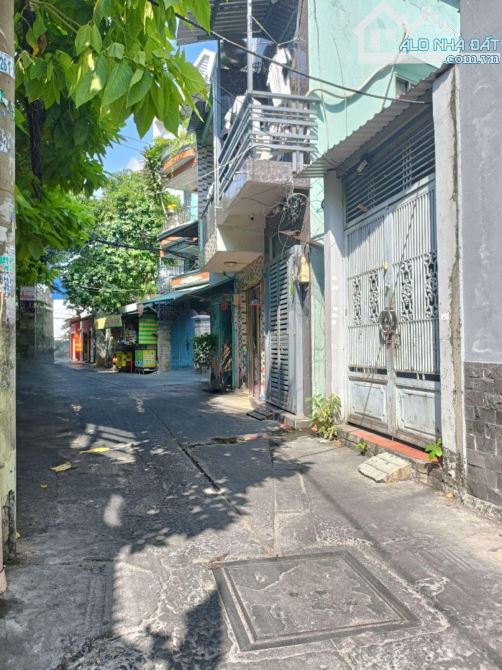 Quận 11- Hòa Bình- 51m2 Hai tầng giá chỉ nhỉnh 5.xxT. - 3