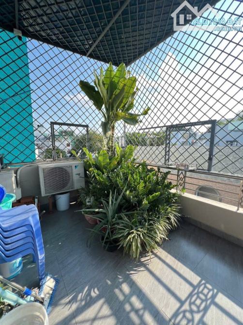 Tân Bình, đẹp ở ngay,5 Tầng,50m2,gần chợ Phạm Văn Hai, gần Lê Văn Sỹ_Trường Sa, 7.55 tỷ - 4