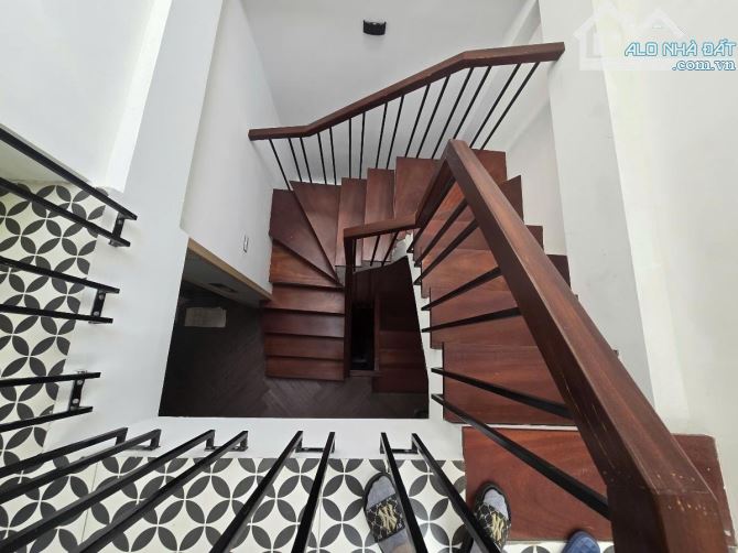 LÁNG HẠ 47Mx7TẦNG THANG MÁY-NHÀ MỚI ĐẸP-GARA-NGÕ TO-GẦN PHỐ-16TỶ 5 - 4
