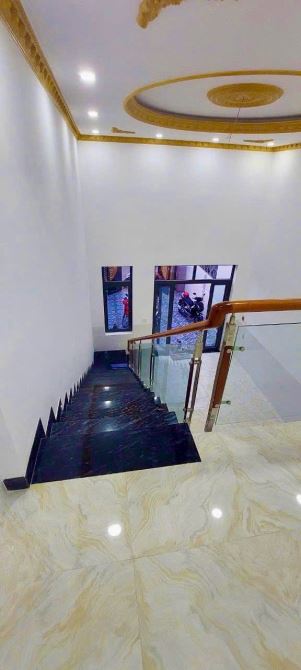 Bán gấp căn nhà 1Trệt 1 lửng Vị trí 2 Đồng Khởi vài bước chân phường Trảng Dài.  Tp. Biên - 4