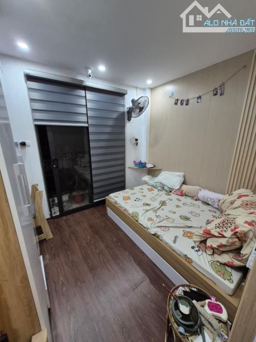 Bán nhà quận Thanh xuân- phố Vọng lô góc dt  22m  5  tầng,  mt 3.4m,  5.35 tỷ - 4