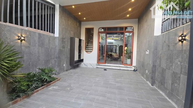 Bán nhà mới thạnh xuất 25 quận 12 thiết kế kiểu hiện đại - 4