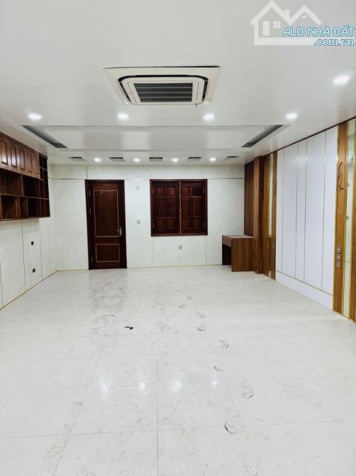 BÁN NHÀ NGUYỄN XIỂN THANH XUÂN, OTO TRÁNH KINH DOANH, VĂN PHÒNG 9T THANG MÁY, 26.X TỶ - 4