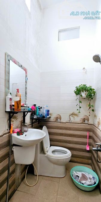 Bán nhà mê mặt tiền  HOÀNG HOA THÁM – BMT( Ngã 3 HHT - Phan Bội Châu ). - 4