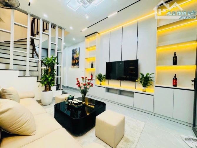 Nhà đẹp, Phố Tân Triều, Cạnh Công viên Chu Văn An, khu đô thị Văn Quán - 4
