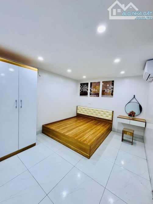 HIẾM-NHÀ ĐẸP TẶNG FULL NỘI THẤT Ở LUÔN - NGÕ NÔNG RỘNG 48m2 phố Tân Khai chỉ hơn 3 tỷ - 4