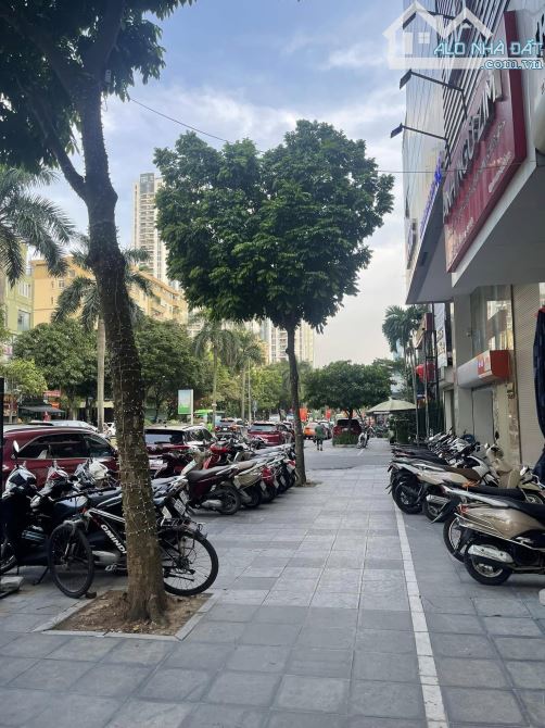 Bán nhà mặt phố Nguyễn Khuyến, Hà Đông, Kinh doanh đỉnh, 29 tỷ - 4