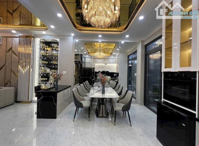 SIÊU PHẨM GIÁ NGỘP ĐƯỜNG NGUYỄN THỊ DIỆU, PHƯỜNG 6, QUẬN 3 - GIÁ:5TỶ180/76,6M2 (5,4x14,2M) - 4