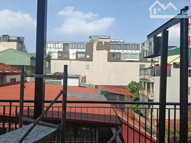 BÁN NHÀ PHỐ HÀNG BÔNG -QUẬN HOÀN KIẾM -50 m2-5 TẦNG-MẶT TIỀN 5 m3 - 4
