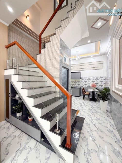 🏡 BÁN NHÀ TRỆT 2 LẦU MỚI ĐƯỜNG SỐ 26 CÁCH ĐẠI HỌC Y DƯỢC CHỈ 500M - 4