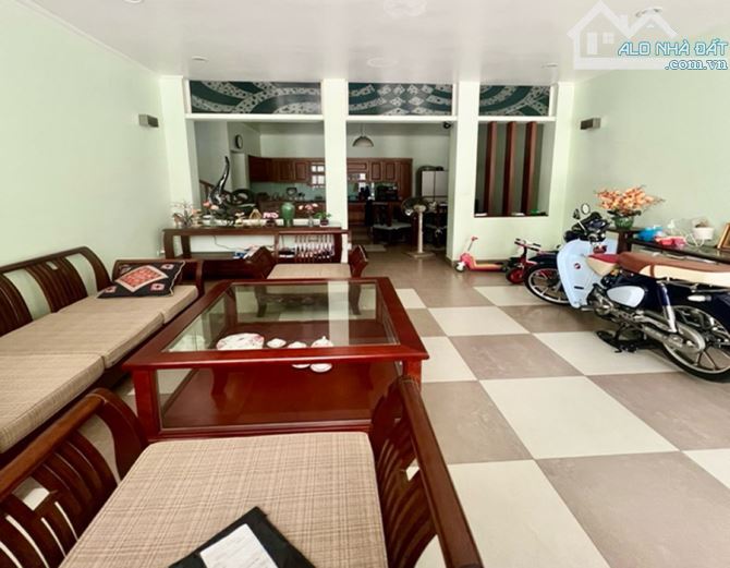 Nhà liền kề Lạc Trung Hai Bà Trưng– GARA, ô tô tránh, vỉa hè, gần Times City, giá 29 tỷ - 4