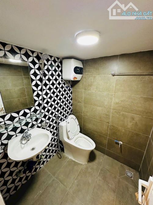 Hiếm, Bán nhà căn hộ dịch vụ Hoàng Mai, 57m2 6t thang máy, 10PKK, 10m ô tô, chỉ 11.05 tỷ - 4