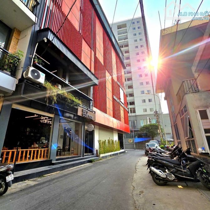 LÔ GÓC 2 MẶT ĐƯỜNG LẠC LONG QUÂN 80M2 THÔNG SÀN KINH DOANH ĐA LOẠI HÌNH - 4