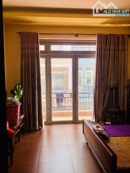 BÁN NHÀ HẺM XE TẢI – NGANG 6M – NHÀ 3 TẦNG – HUỲNH VĂN NGHỆ, GÒ VẤP – SỔ RIÊNG – 8 TỶ X - 4