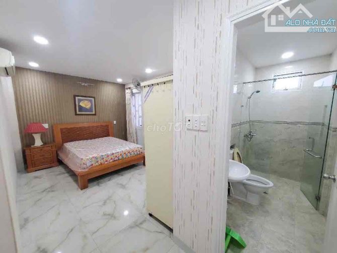 BIỆT THỰ SÂN VƯỜN MINI 4 TẦNG - CÁCH MẶT TIỀN 30M - 4